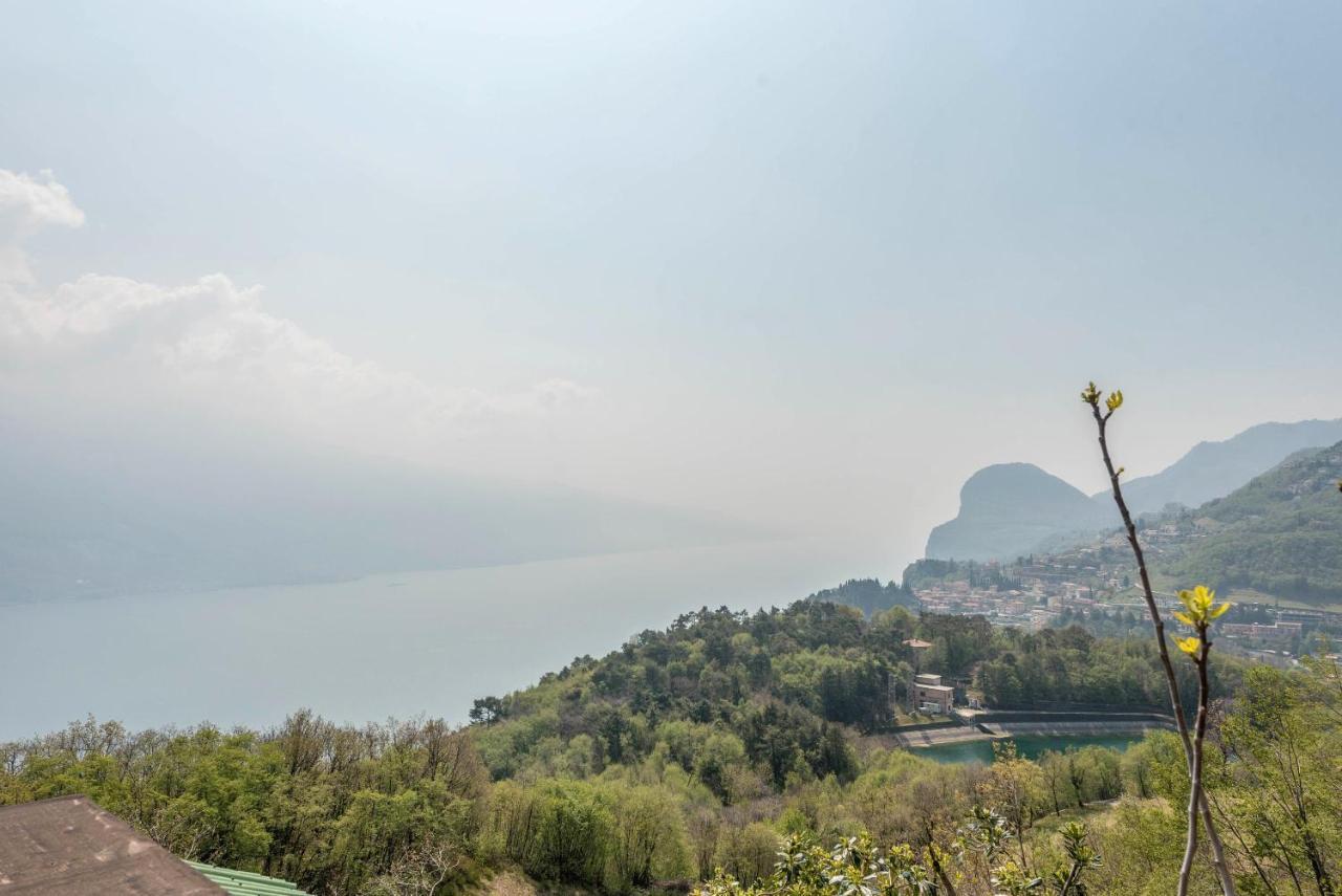 Bel Soggiorno Lake View 1 Tremosine Exteriör bild